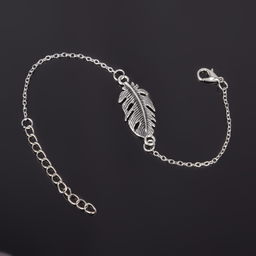 B33 | Silver Wrist Feather Minimalist Bracelet